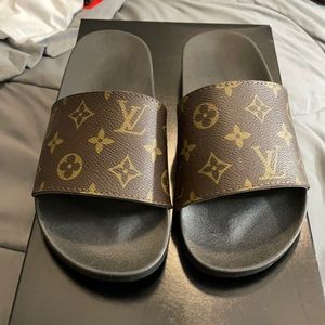 LOUIS VUITTON BRAHMA CUSTOM WOMENS SLIDES SIZE 7